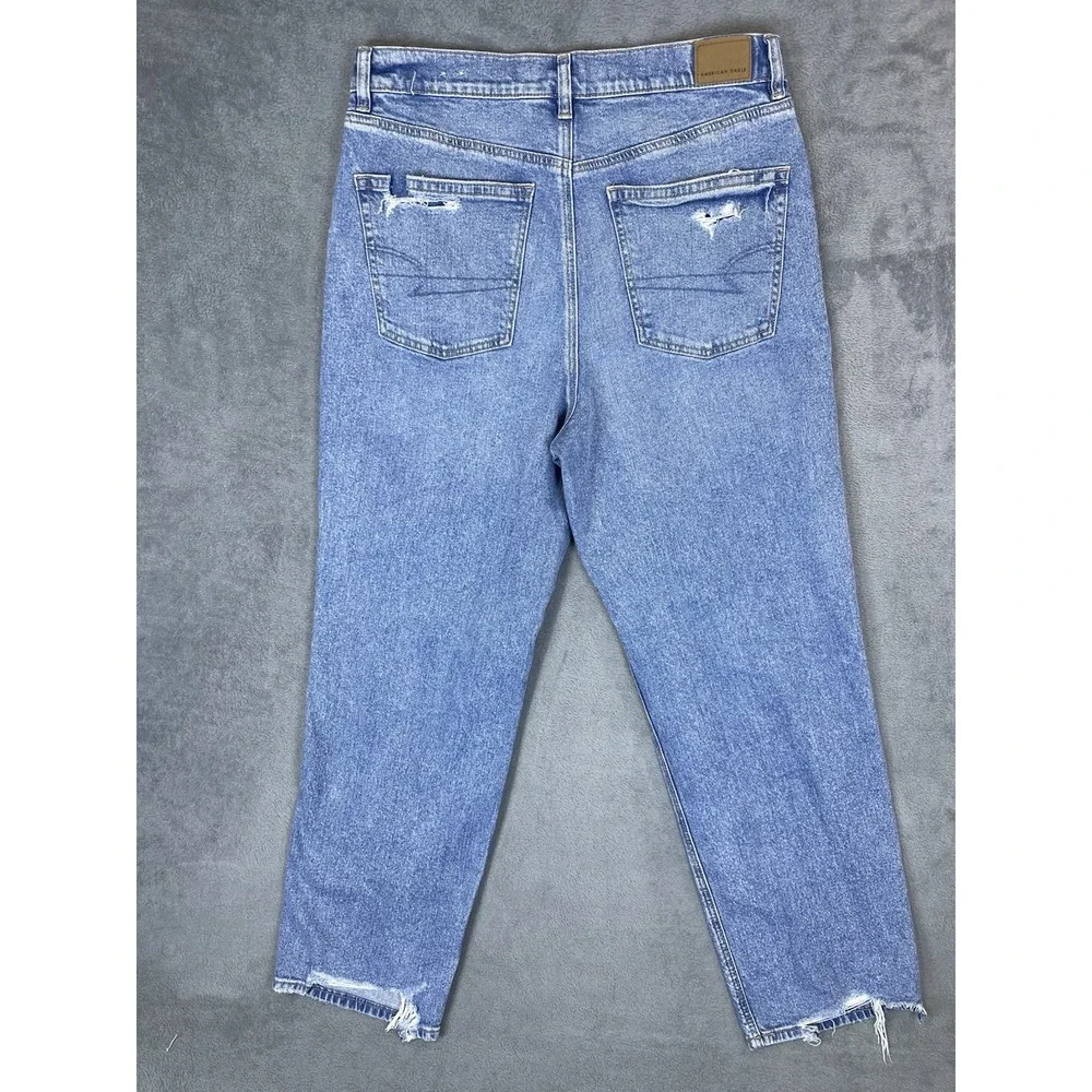 American Eagle Jeans Womens 12 Short Blue Light Wash High Rise Baggy Straight - Picture 2 of 10